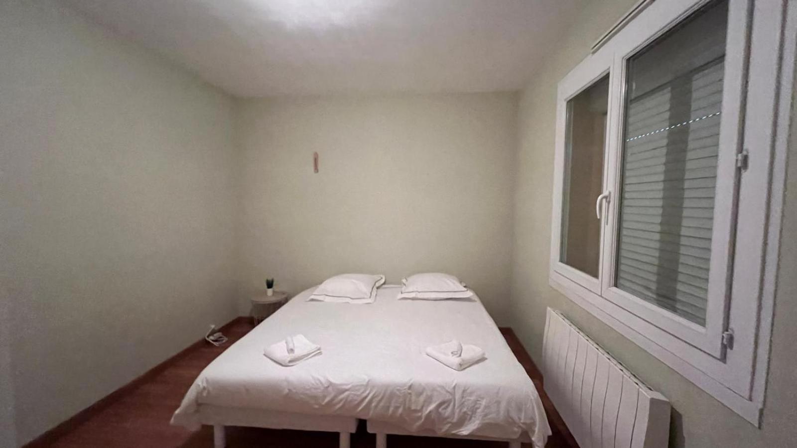 Appartement Climatise Avec Parking A Albi Bagian luar foto